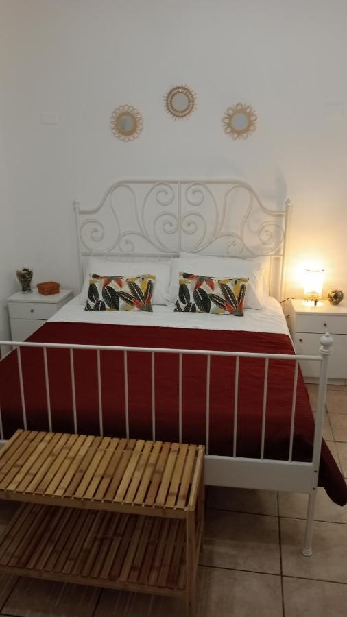 A Casuzza Apartment Catania Bagian luar foto