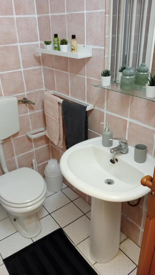 A Casuzza Apartment Catania Bagian luar foto